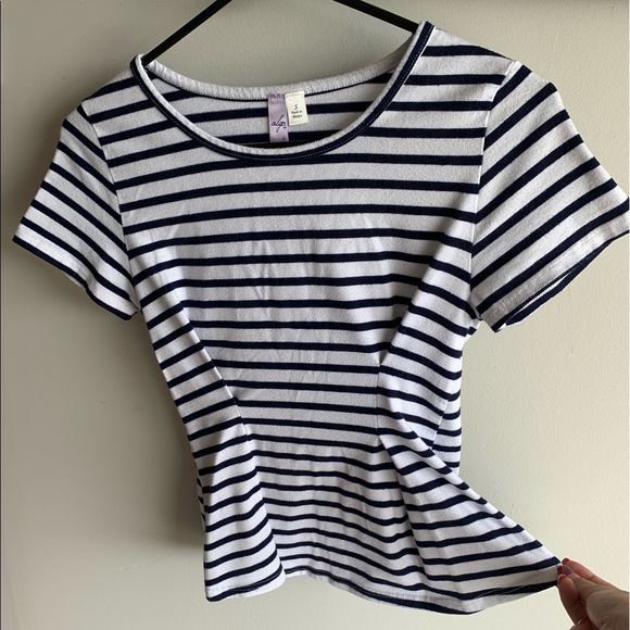 Navy Blue / White striped peplum tee - Picture 4 of 5
